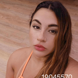 19045570